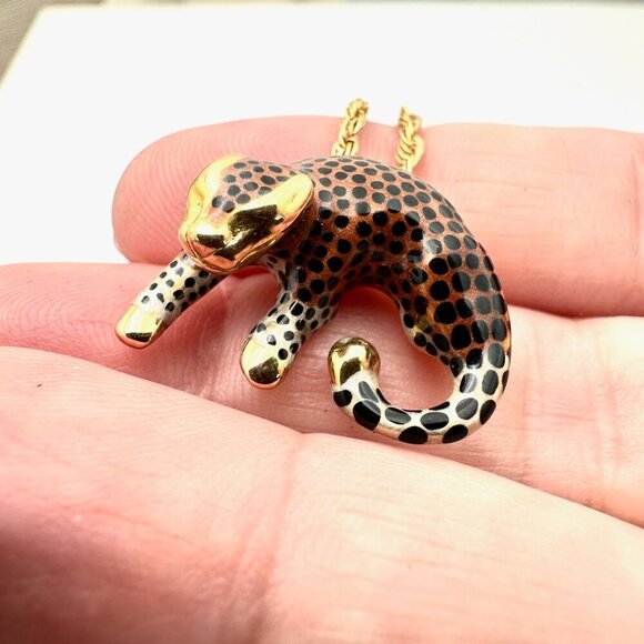 Womens Necklace 14K Gold Enamel Spotted Leopard Cougar Pendant Cheetah Cat - Picture 8 of 9